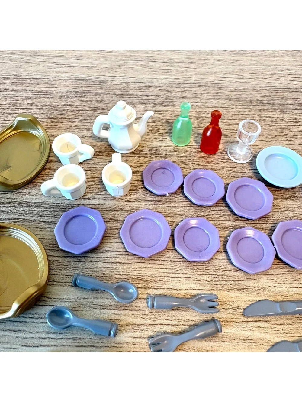 Playmobil Vintage 31 Pc Miniature Kitchen Dining Tea Set Plates Cups Utensils